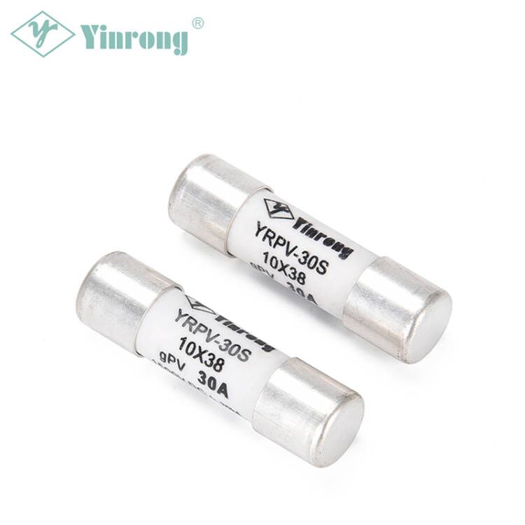 Fusibile fotovoltaico solare 1500 V CC 30 A 10 × 38 mm