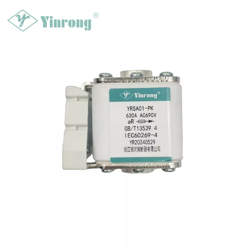 Fusibile a semiconduttore ad alto potere di interruzione 690 V
